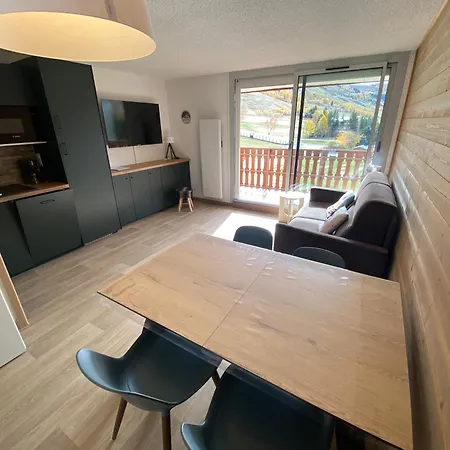 Premium Pied Piste Belle Etoile, Parking Inclus Apartment *